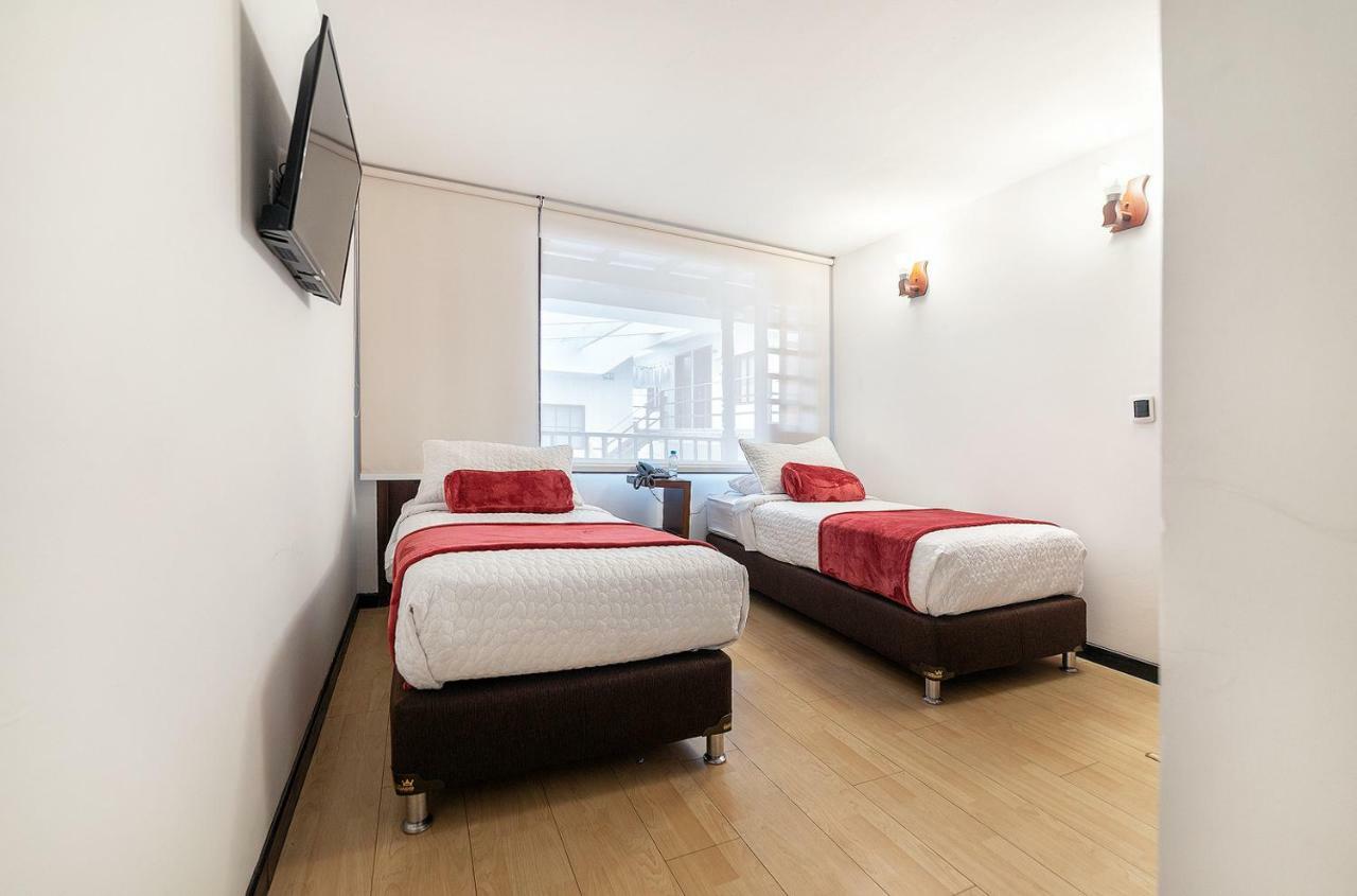 Hotel San Angel Corferias Bogotá Kültér fotó