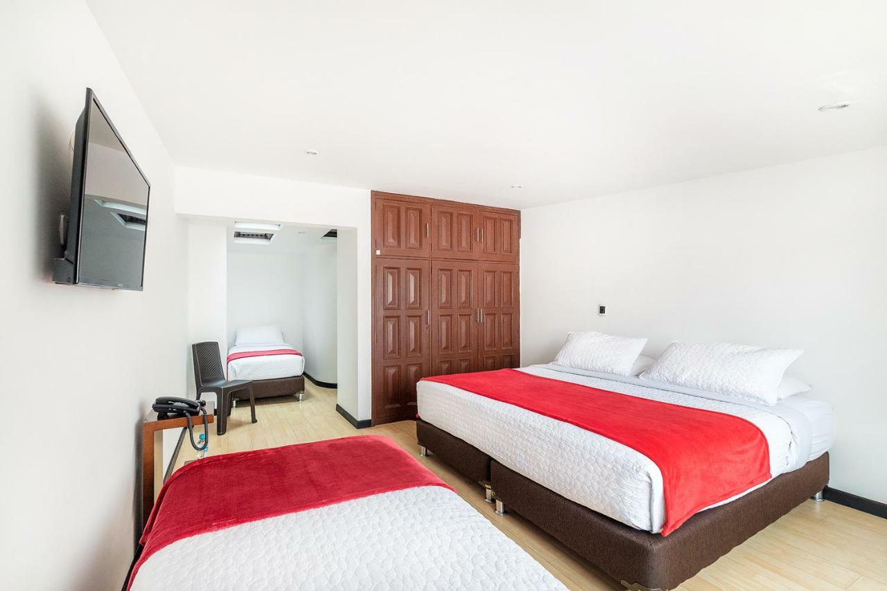 Hotel San Angel Corferias Bogotá Kültér fotó