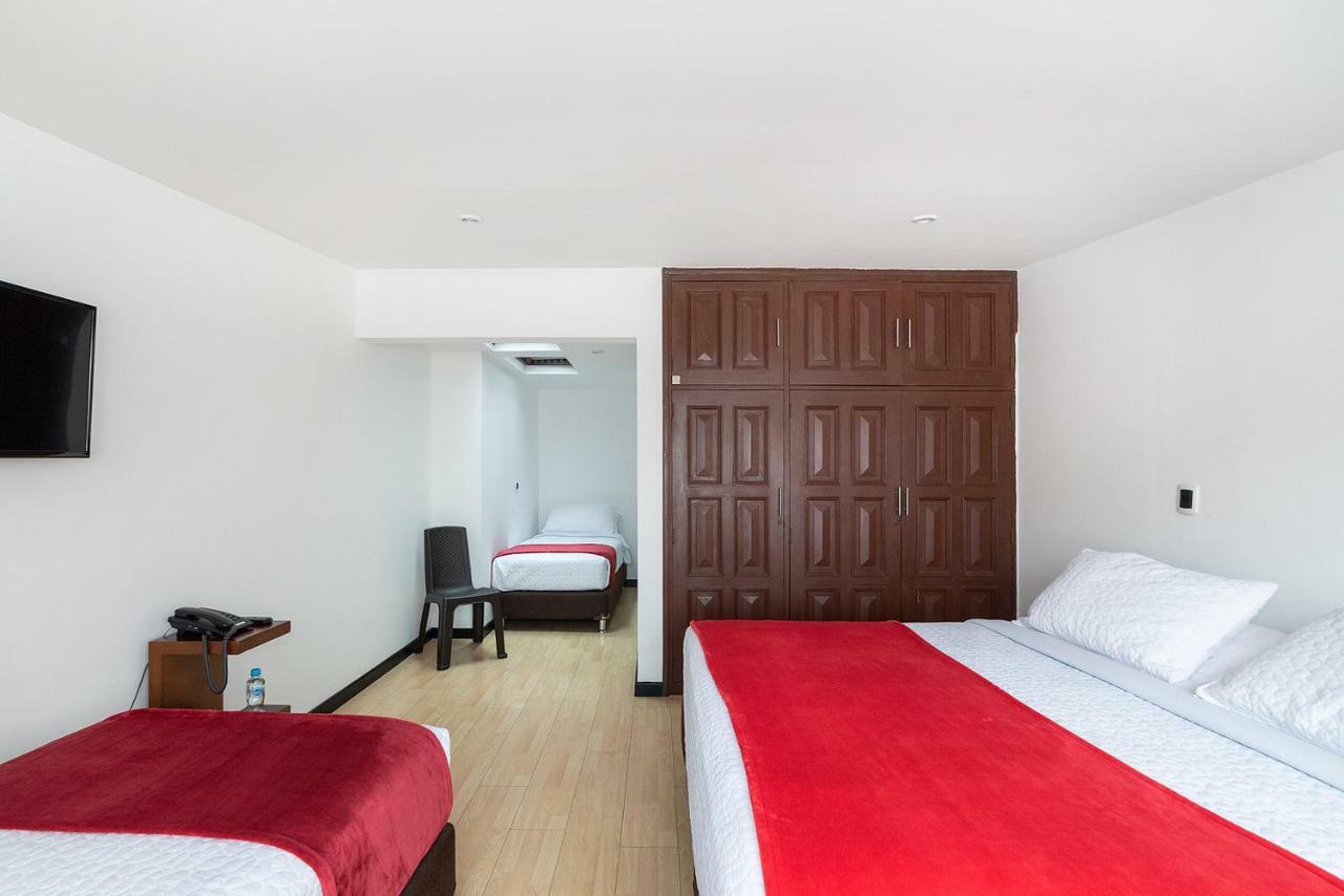 Hotel San Angel Corferias Bogotá Kültér fotó